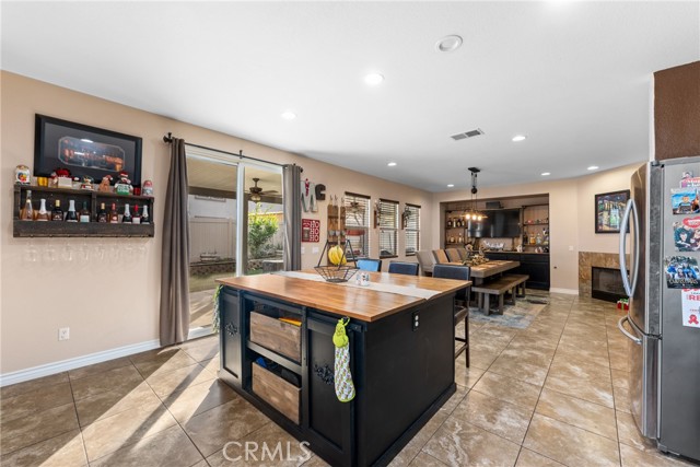 Detail Gallery Image 16 of 43 For 1449 Underhill Ct, Beaumont,  CA 92223 - 4 Beds | 3/1 Baths