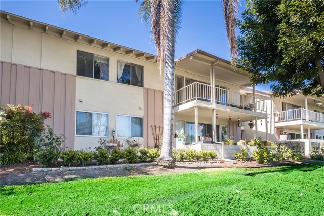 56 Calle Cadiz #R, Laguna Woods, CA 92637