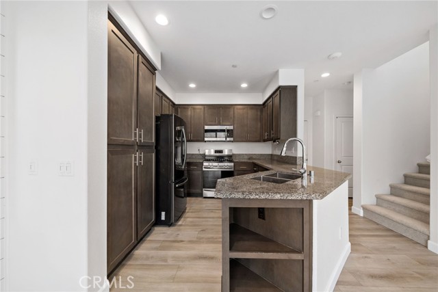 3908 Boulder Drive, Jurupa Valley CA: https://media.crmls.org/medias/94797cb4-1045-4b83-b466-fcc27860f63c.jpg