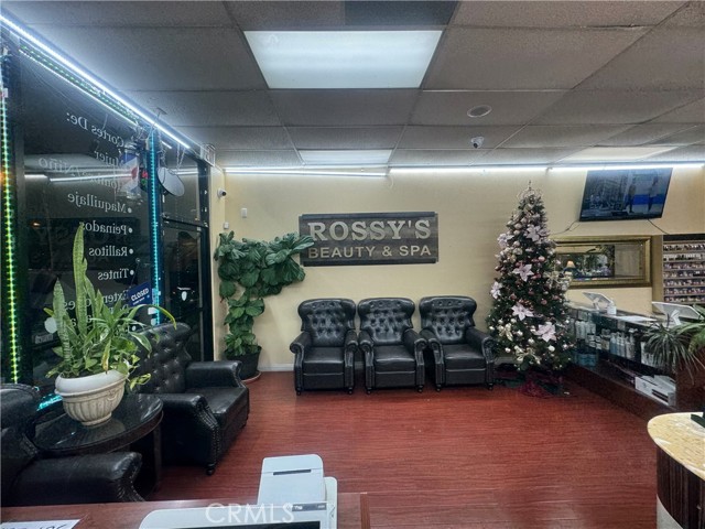 12115 Carson St, Hawaiian Gardens CA: https://media.crmls.org/medias/94799065-06b4-46c4-b054-cbde5d59848b.jpg