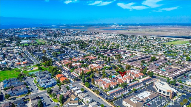 Detail Gallery Image 44 of 45 For 16551 Grunion Lane #204,  Huntington Beach,  CA 92649 - 2 Beds | 2 Baths