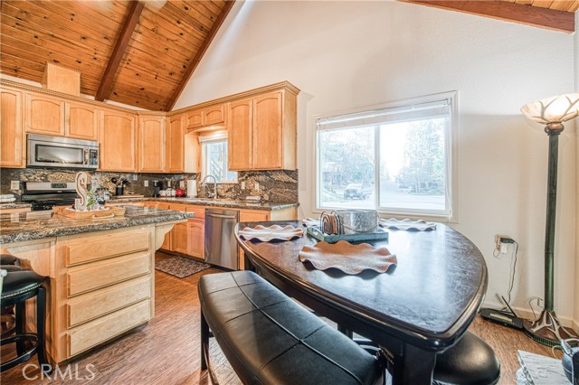 Image 13 of 46 For 37748 Marina View Drive