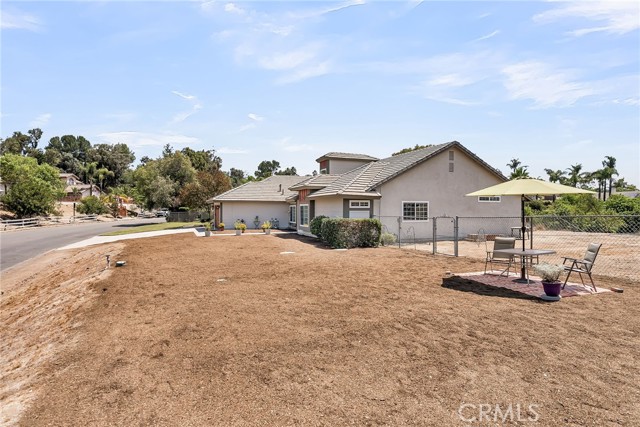 15725 Terraceview Court, Riverside CA: https://media.crmls.org/medias/947bc0a5-f324-4c9a-93e0-62bbc223178d.jpg