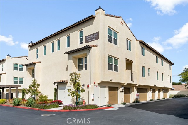 7418 Royal Street, Buena Park CA: https://media.crmls.org/medias/947c285d-a00f-4945-b193-32fac5e2e675.jpg