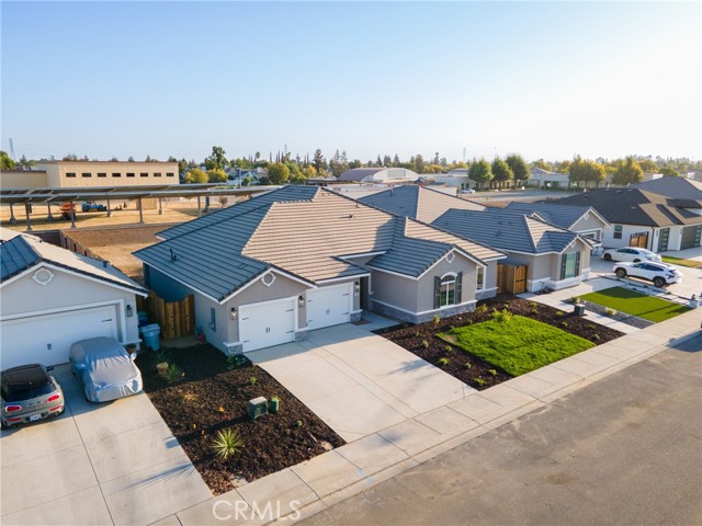 210 Kelly Court, Atwater CA: https://media.crmls.org/medias/947ca0a5-9144-4b78-b63c-fc2448df1e69.jpg