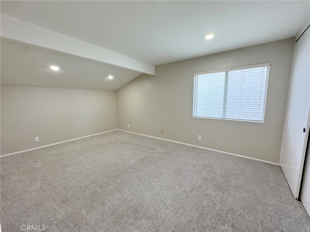 MLS #OC25246722 image #33