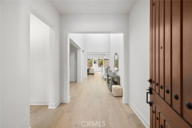 Detail Gallery Image 3 of 31 For 215 Sutters Mill, Irvine,  CA 92602 - 4 Beds | 4/1 Baths