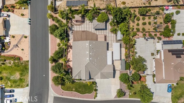 19247 Mountain Shadow Lane, Perris CA: https://media.crmls.org/medias/947ddacd-cc4a-4133-a8de-0cfb46c469ab.jpg