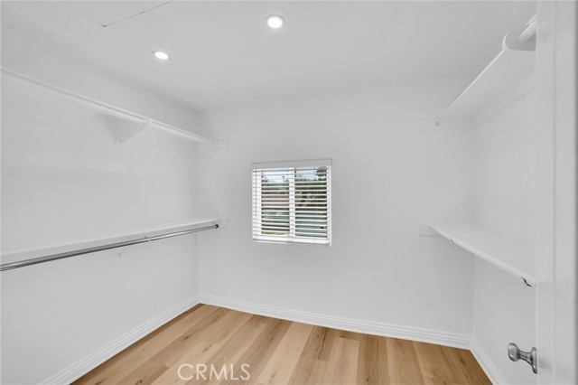 Detail Gallery Image 34 of 43 For 18839 Miranda, Tarzana,  CA 91356 - 4 Beds | 3 Baths