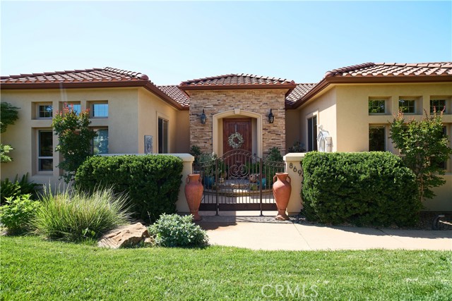 Detail Gallery Image 5 of 73 For 869 Whispering Winds Ln. Ln, Chico,  CA 95928 - 4 Beds | 3/1 Baths