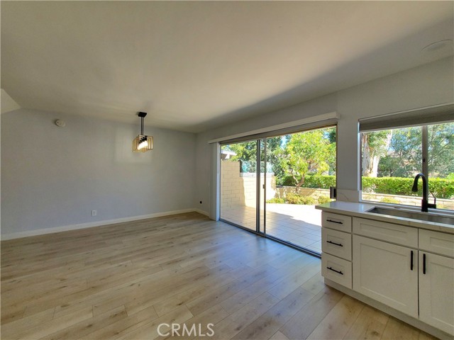 Detail Gallery Image 5 of 17 For 12718 Oxford Dr, La Mirada,  CA 90638 - 3 Beds | 2/1 Baths