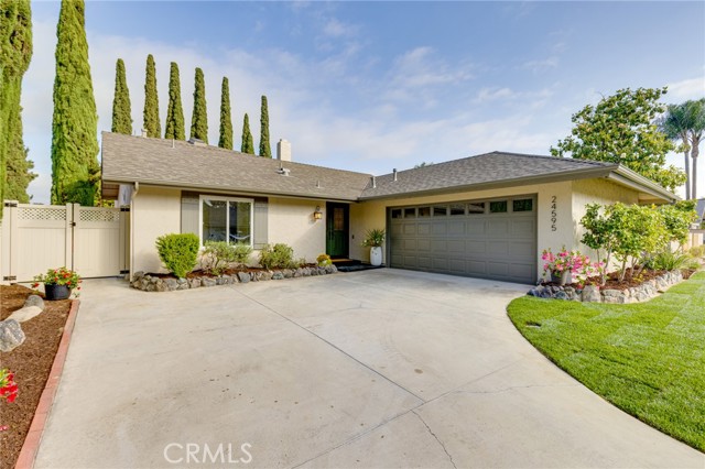 24595 Alcoba Drive, Mission Viejo CA: https://media.crmls.org/medias/947f25a3-daad-4da0-a38c-a7c99ce0bb05.jpg