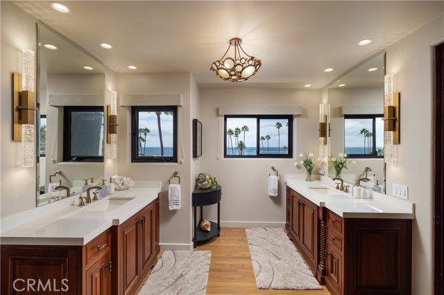 Detail Gallery Image 16 of 39 For 2901 Ocean Bld, Corona Del Mar,  CA 92625 - 4 Beds | 4/3 Baths