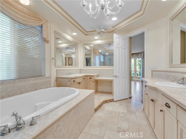 Detail Gallery Image 32 of 62 For 2972 Avenida De Autlan, Camarillo,  CA 93010 - 4 Beds | 4/1 Baths