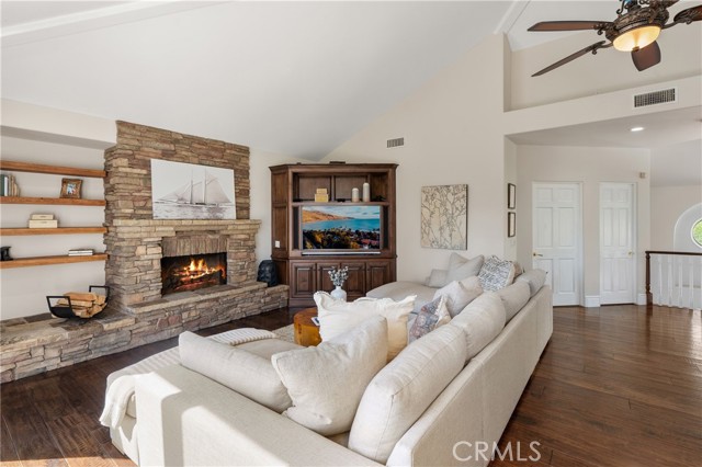 Detail Gallery Image 20 of 46 For 5132 Grandview Ave, Yorba Linda,  CA 92886 - 5 Beds | 4/1 Baths