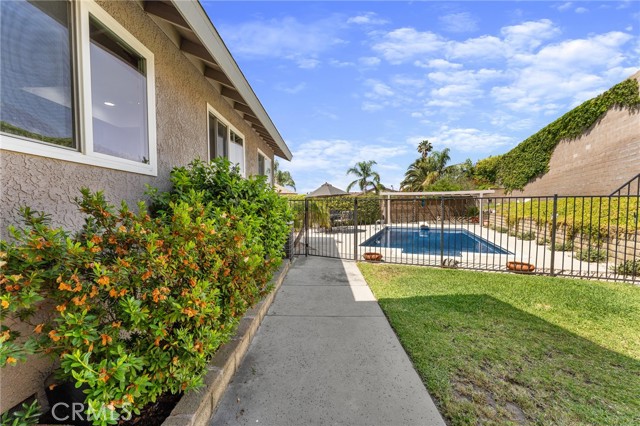 Detail Gallery Image 32 of 48 For 10664 Finch Ave, Rancho Cucamonga,  CA 91737 - 4 Beds | 2/1 Baths