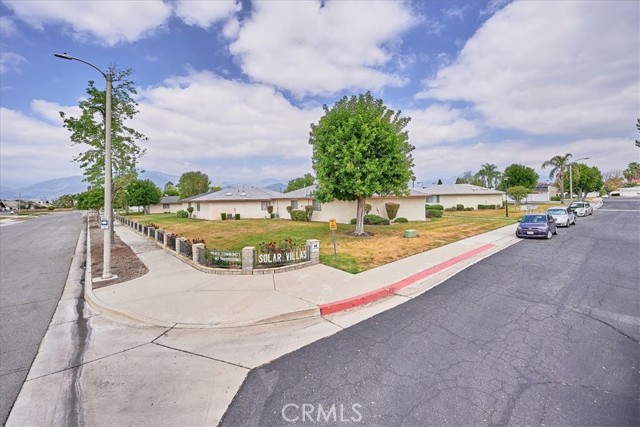 Detail Gallery Image 3 of 29 For 1007 Occidental Cir, Redlands,  CA 92374 - 2 Beds | 1 Baths