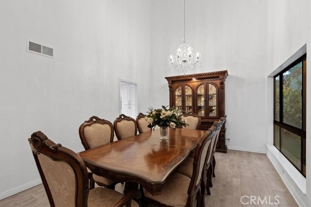 42722 20th W Street, Lancaster CA: https://media.crmls.org/medias/94821185-8a00-4043-9cb4-a167d83c575e.jpg