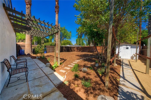 Detail Gallery Image 19 of 21 For 22559 Dolorosa St, Woodland Hills,  CA 91367 - 2 Beds | 2 Baths