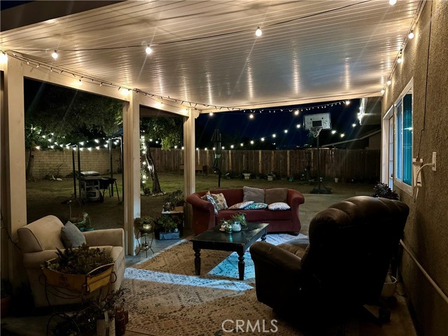 Detail Gallery Image 24 of 32 For 1142 Brentwood, Rialto,  CA 92376 - 4 Beds | 3 Baths