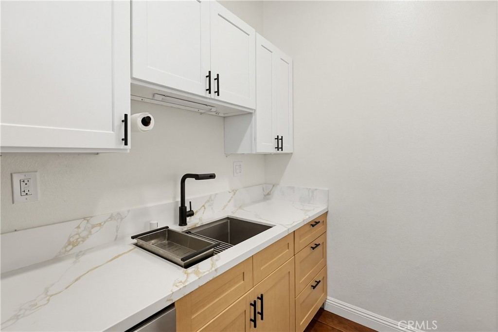 8328 Regents Road - photo 11