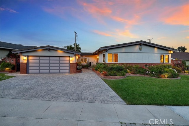 4713 Paseo De Las Tortugas, Torrance CA: https://media.crmls.org/medias/94854577-534d-4ed5-926b-7418cd205a52.jpg