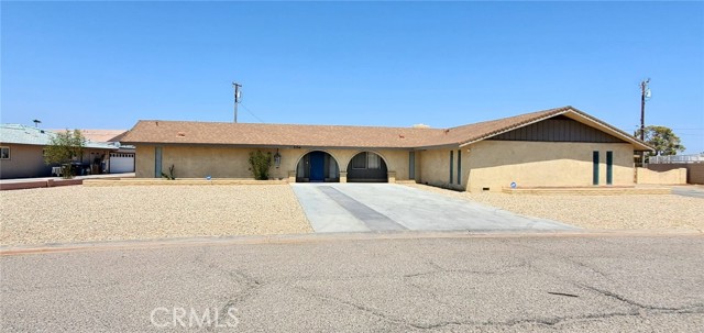 Detail Gallery Image 2 of 17 For 1154 Catalina Dr, Blythe,  CA 92225 - 3 Beds | 2/1 Baths