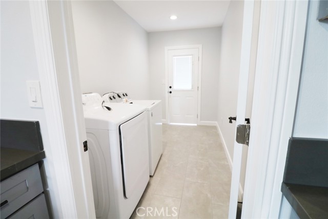 12017 Roscoe Boulevard photo 20