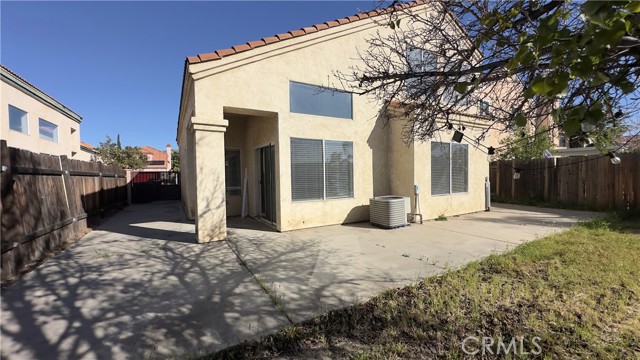Detail Gallery Image 15 of 21 For 16611 War Cloud Dr, Moreno Valley,  CA 92551 - 3 Beds | 2/1 Baths