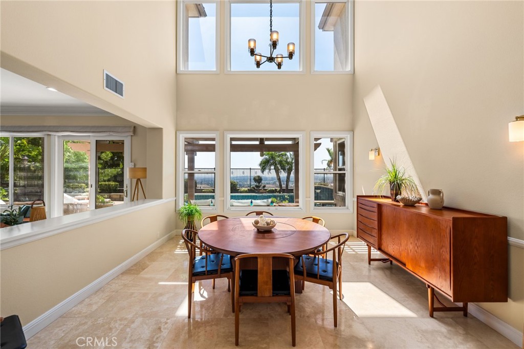 MLS #IV25175620 img 3