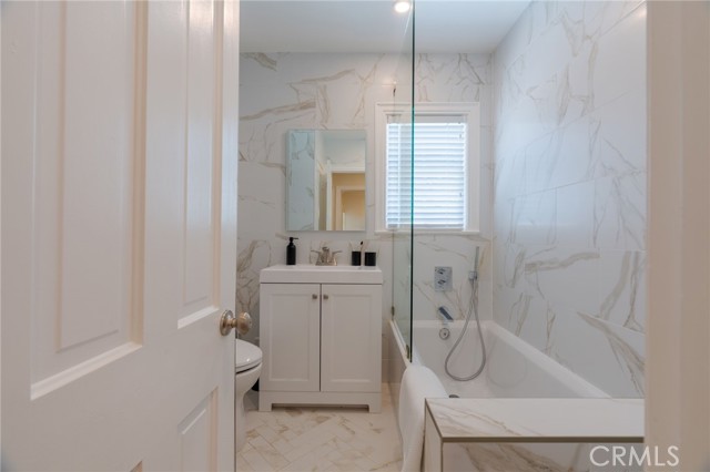 2245 E California Boulevard, San Marino CA: https://media.crmls.org/medias/9488502b-c46c-4cf5-9ceb-0c83f59ed48e.jpg