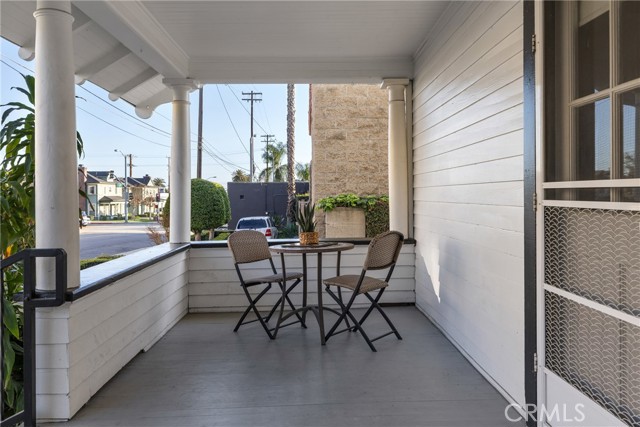 Detail Gallery Image 3 of 33 For 113 N Ivy Ave #113 & 115,  Monrovia,  CA 91016 - 3 Beds | 2 Baths