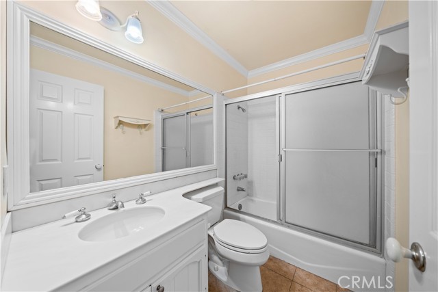 213 E Borromeo Avenue, Placentia CA: https://media.crmls.org/medias/94890b4e-50d3-4d5f-8e20-cb101305b844.jpg