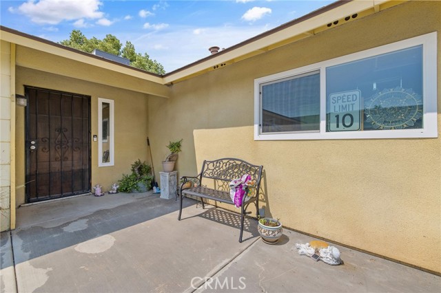 Detail Gallery Image 5 of 33 For 1911 W Vine St, Visalia,  CA 93277 - 3 Beds | 2 Baths