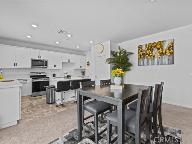 21300 Telegraph Road, Riverside CA: https://media.crmls.org/medias/948a83db-18d4-4852-81df-d6968f7e600b.jpg