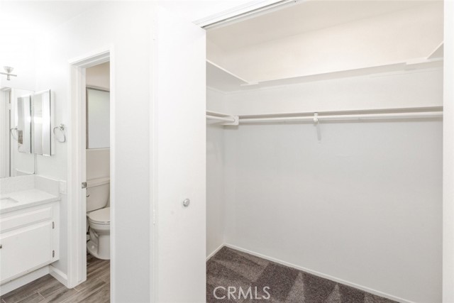 2101 El Arbolita Drive, Glendale CA: https://media.crmls.org/medias/948aebcc-42fc-411e-bbb4-f61d7a313195.jpg