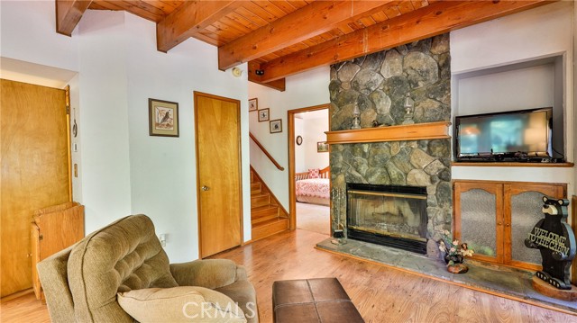 Detail Gallery Image 15 of 48 For 24941 Faulhorn Dr, Crestline,  CA 92325 - 3 Beds | 1/1 Baths