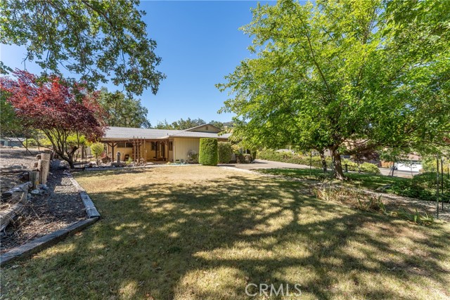 Image 3 of 35 For 641 Blue Oak Drive