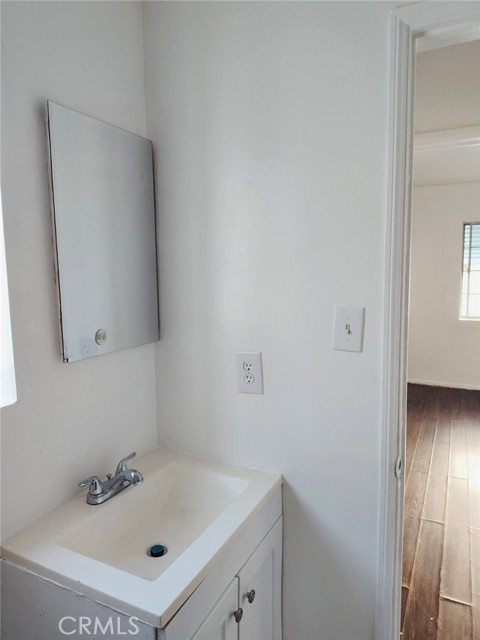 Detail Gallery Image 23 of 49 For 530 Almond Ave, Long Beach,  CA 90802 - – Beds | – Baths