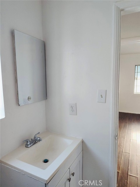 Detail Gallery Image 23 of 49 For 530 Almond Ave, Long Beach,  CA 90802 - – Beds | – Baths