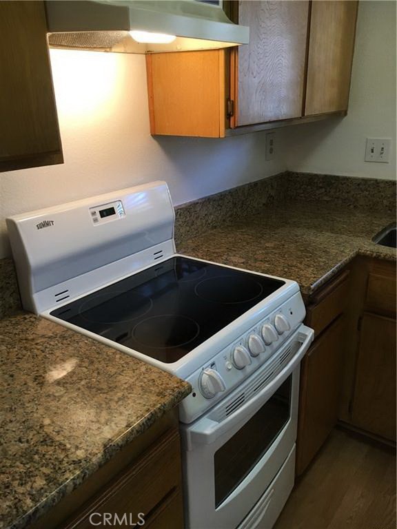 23375 La Crescenta, Mission Viejo CA: https://media.crmls.org/medias/948de098-c15f-4430-9c00-fe0e8ac42bd8.jpg