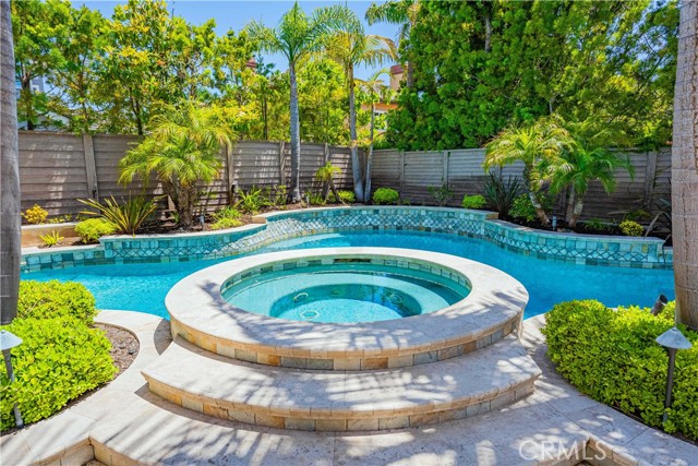 6561 Horseshoe Lane, Huntington Beach CA: https://media.crmls.org/medias/948e75f1-ff62-4879-ab00-2f0ba5be69be.jpg
