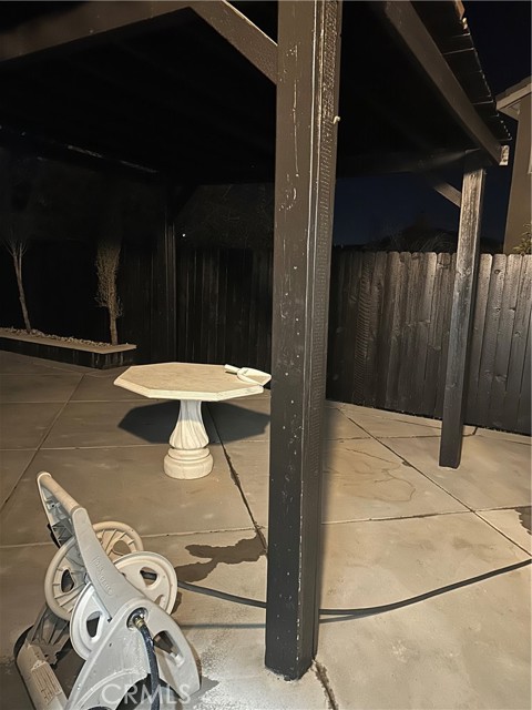 Detail Gallery Image 7 of 9 For 14130 Gaucho Ct, Victorville,  CA 92394 - 3 Beds | 2/1 Baths