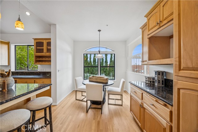 Entry to kitchen
