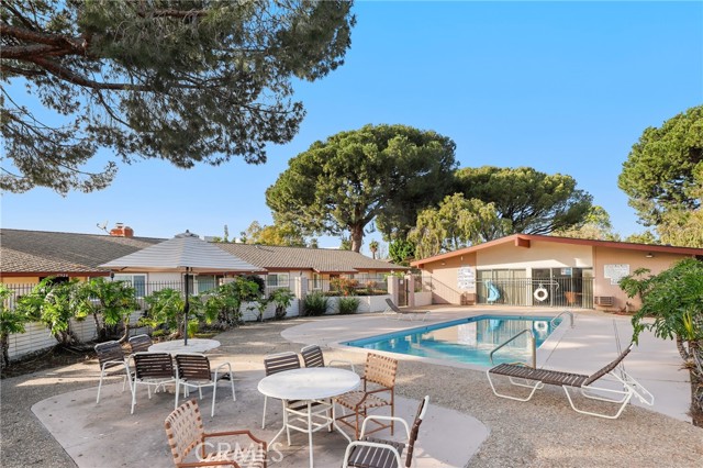 Detail Gallery Image 25 of 27 For 17926 Irvine Bld, Tustin,  CA 92780 - 2 Beds | 2 Baths