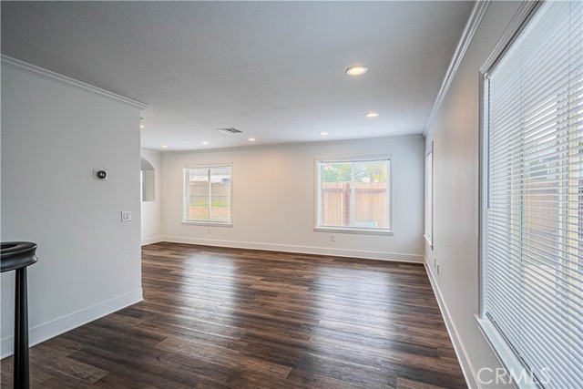 1650 Elmbridge Lane, Hemet CA: https://media.crmls.org/medias/949274b3-04e4-4bf7-addd-4d8aacba31e0.jpg