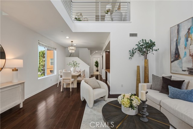 Detail Gallery Image 4 of 32 For 607 Rockefeller #72,  Irvine,  CA 92612 - 2 Beds | 2/1 Baths