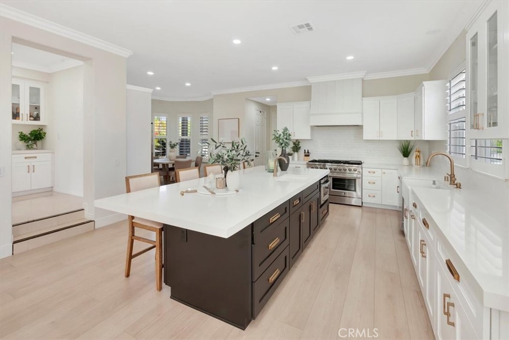 MLS #OC26083582 image #4