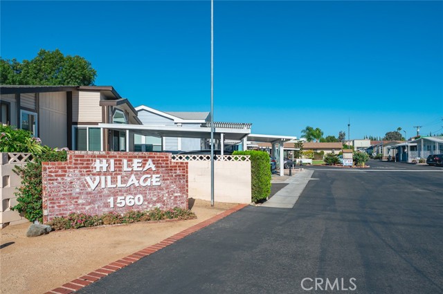 1560 S Otterbein, Rowland Heights CA: https://media.crmls.org/medias/9493ad59-007d-4c3c-b7bf-fc55b6daac0a.jpg