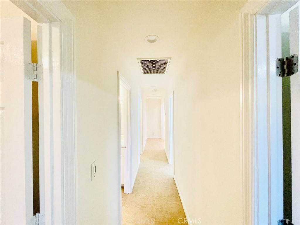 https://media.crmls.org/medias/9493f240-e9a2-48b4-8fd6-55ac7fccba03.jpg?preset=X-Large